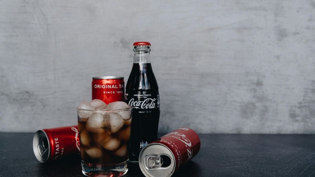 Comparing Ice Lined and Regular Refrigerators