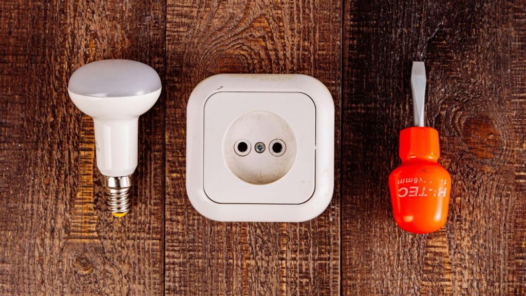 What is a 30 Amp RV Power Outlet
