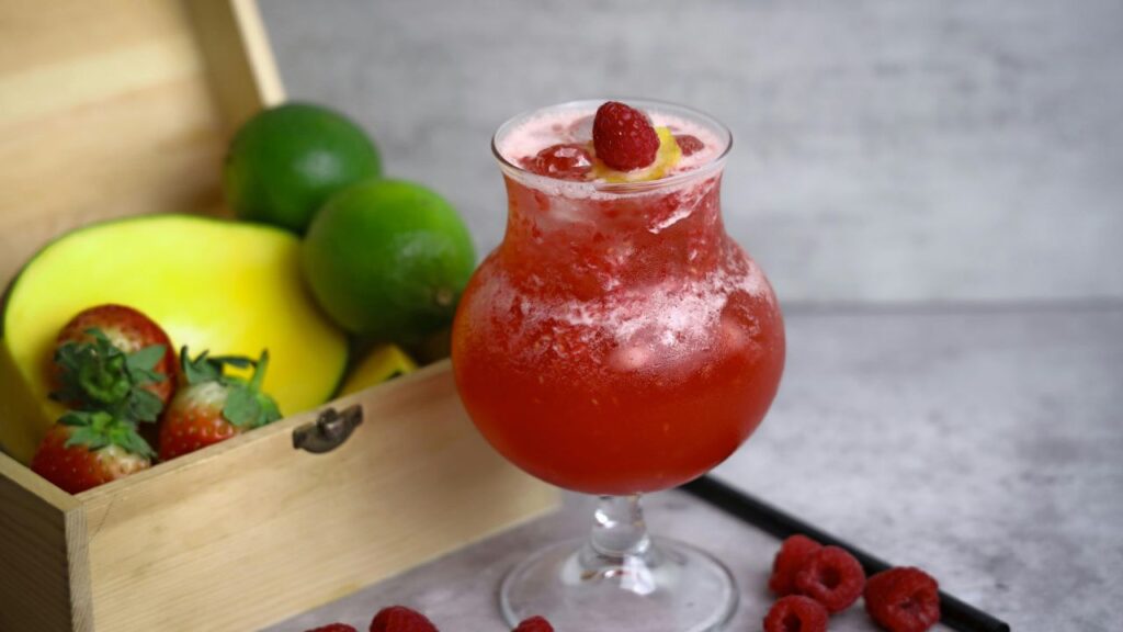 Mango Skin to Properly Wash and Prepare